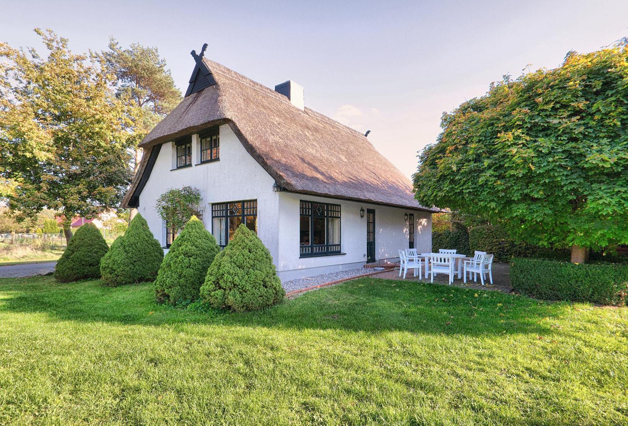 Reetdachhaus Mit Grossem Garten Und Kamin مارلوف المظهر الخارجي الصورة